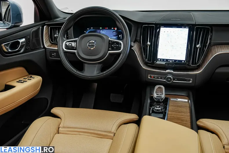 Volvo XC60 din 2021 cu 126.000 km - oferta VOL239765 - foto 20
