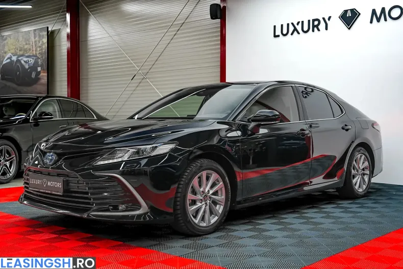 Toyota Camry din 2022 cu 116.000 km - oferta TOY239770 - foto 1