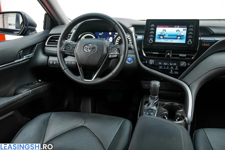 Toyota Camry din 2022 cu 116.000 km - oferta TOY239770 - foto 18