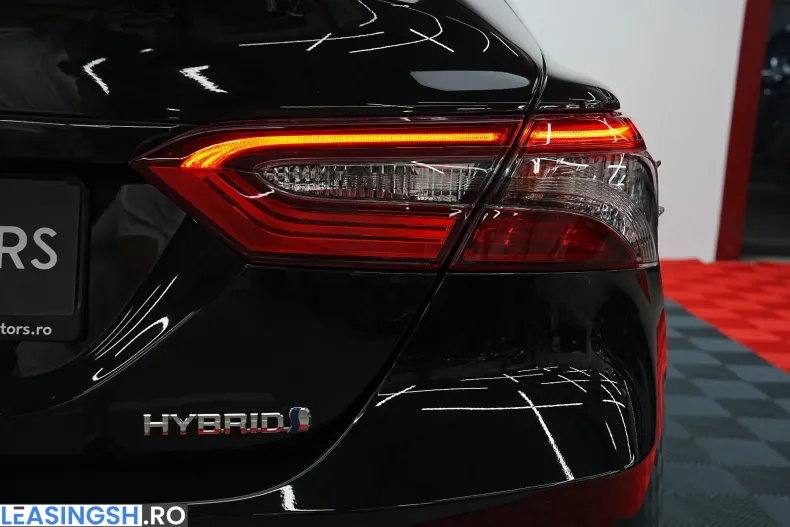 Toyota Camry din 2022 cu 116.000 km - oferta TOY239770 - foto 21