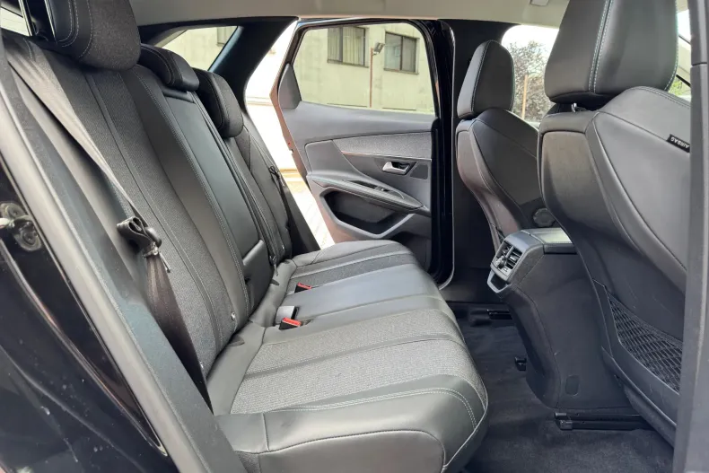 Peugeot 3008 din 2021 cu 112.000 km - oferta PEU239776 - foto 17
