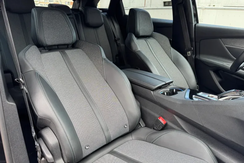 Peugeot 3008 din 2021 cu 112.000 km - oferta PEU239776 - foto 18