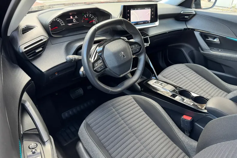 Peugeot 2008 din 2023 cu 74.700 km - oferta PEU239777 - foto 12