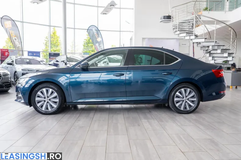 Skoda Superb din 2023 cu 144.200 km - oferta SKO239782 - foto 7