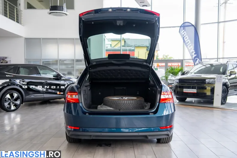 Skoda Superb din 2023 cu 144.200 km - oferta SKO239782 - foto 13