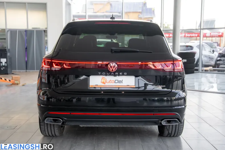 Volkswagen Touareg din 2023 cu 31.123 km - oferta VOL239783 - foto 8