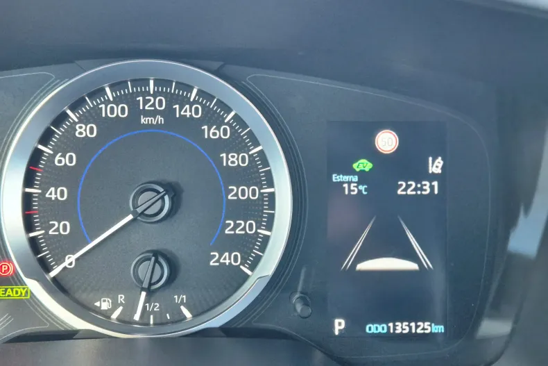 Toyota Corolla din 2021 cu 135.125 km - oferta TOY239801 - foto 18