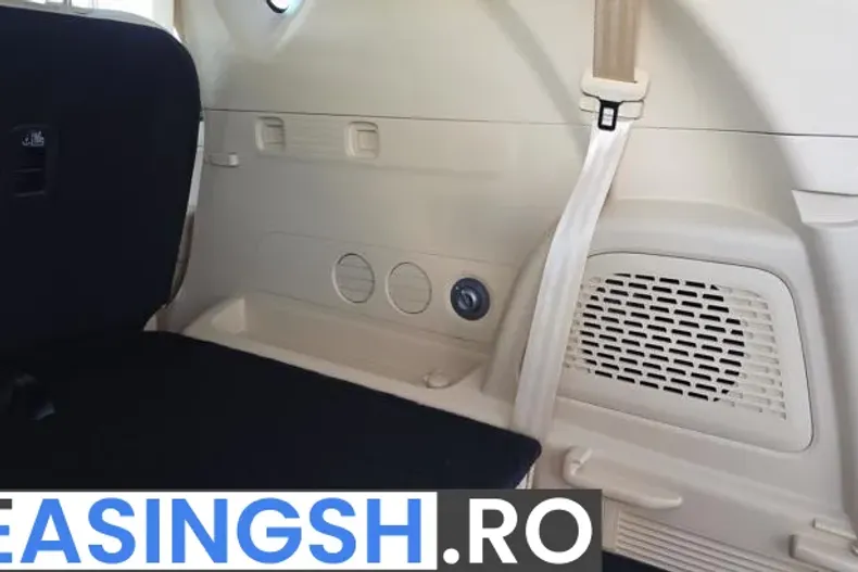 Ssangyong REXTON din 2025 cu 10 km - oferta SSA239802 - foto 19