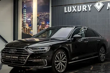 Audi A8 din 2021 - oferta AUD239805