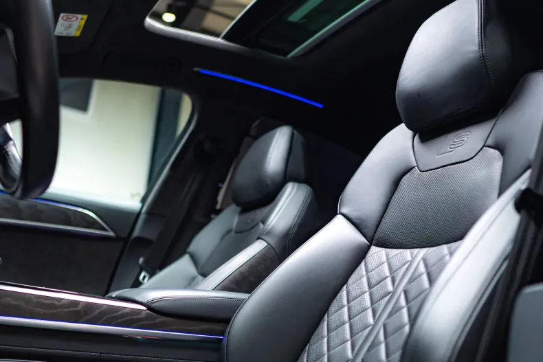 Audi A8 din 2021 cu 85.000 km - oferta AUD239805 - foto 12