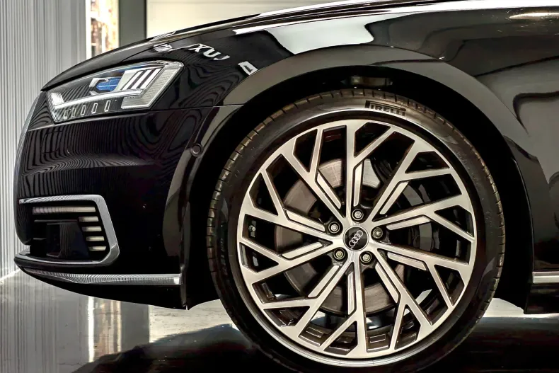 Audi A8 din 2021 cu 85.000 km - oferta AUD239805 - foto 13