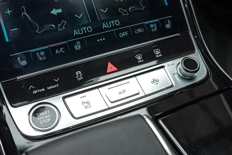 Audi A8 din 2021 cu 85.000 km - oferta AUD239805 - foto 32