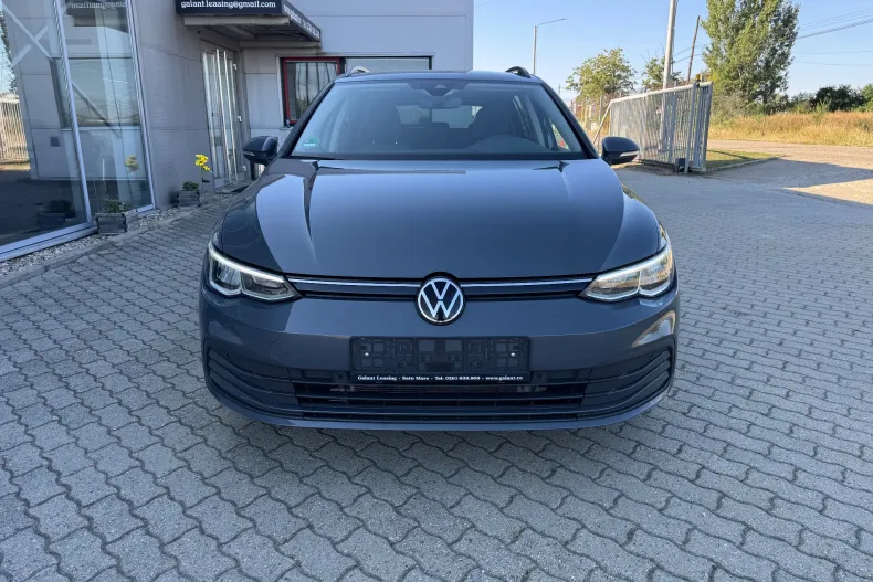 Volkswagen Golf din 2023 cu 136.000 km - oferta VOL239808 - foto 2