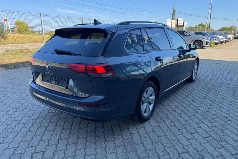 Volkswagen Golf din 2023 cu 136.000 km - oferta VOL239808 - foto 4