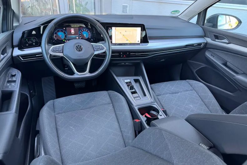 Volkswagen Golf din 2023 cu 136.000 km - oferta VOL239808 - foto 8