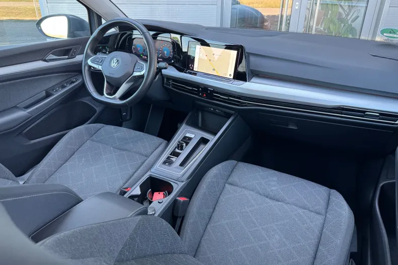 Volkswagen Golf din 2023 cu 136.000 km - oferta VOL239808 - foto 9