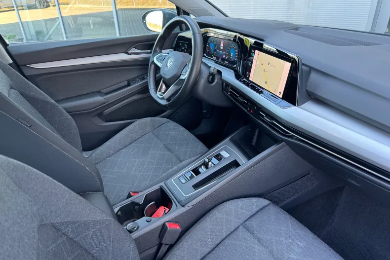 Volkswagen Golf din 2023 cu 136.000 km - oferta VOL239808 - foto 15