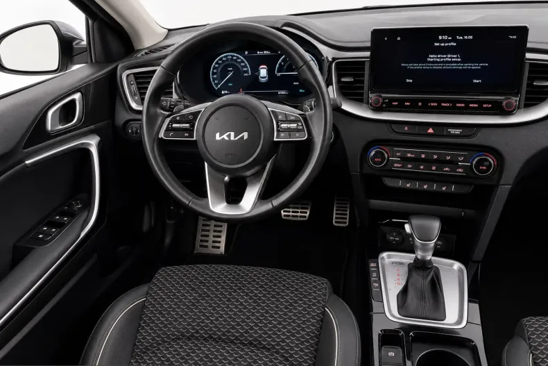 Kia XCeed din 2022 cu 66.782 km - oferta KIA239817 - foto 2