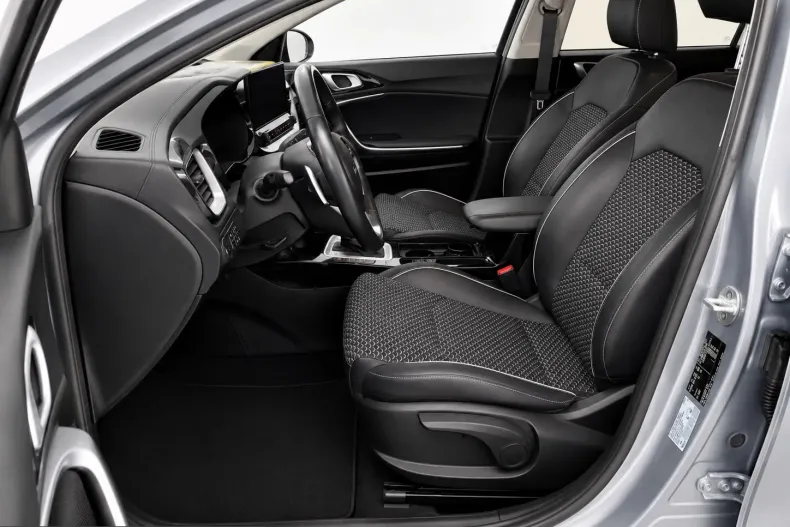 Kia XCeed din 2022 cu 66.782 km - oferta KIA239817 - foto 5