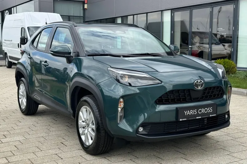 Toyota Yaris Cross din 2026 cu 4 km - oferta TOY239819 - foto 1