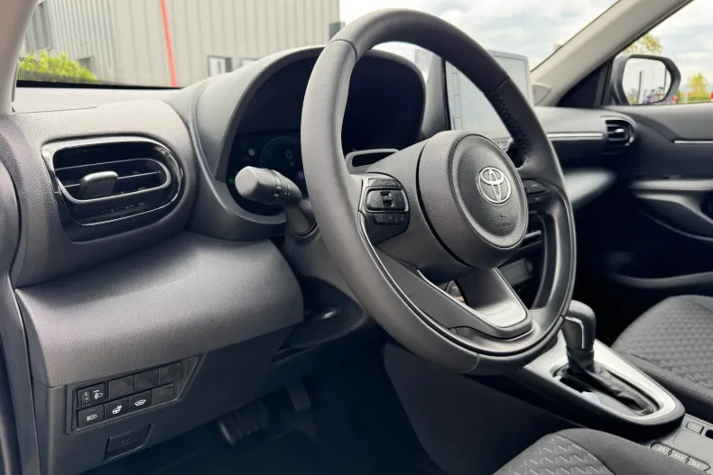 Toyota Yaris Cross din 2026 cu 4 km - oferta TOY239819 - foto 13