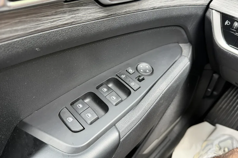 Kia Sportage din 2023 cu 162.000 km - oferta KIA239824 - foto 26