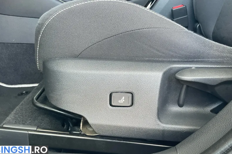 Toyota Corolla din 2020 cu 143.026 km - oferta TOY239832 - foto 12