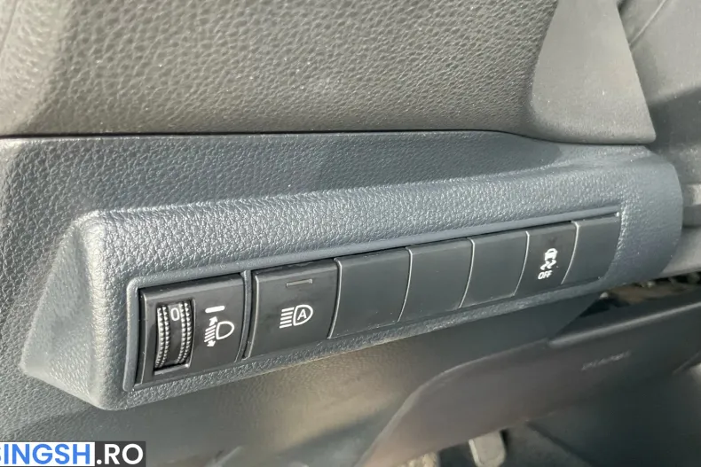 Toyota Corolla din 2020 cu 105.140 km - oferta TOY239833 - foto 25