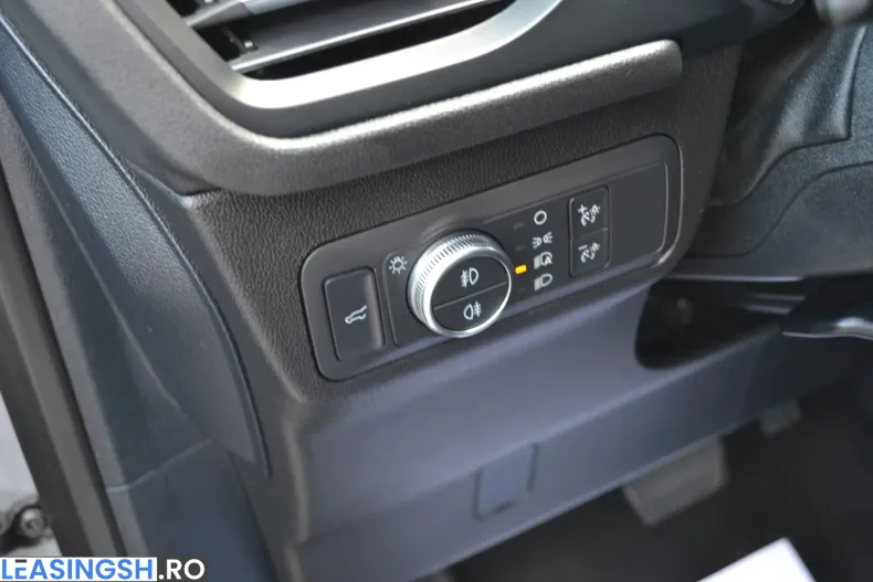 Ford Kuga din 2021 cu 97.670 km - oferta FOR239834 - foto 11
