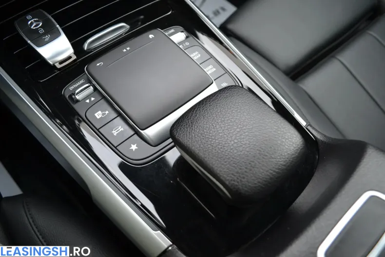 Mercedes-Benz GLB 200 (Clasa GLB) din 2021 cu 74.290 km - oferta MER239835 - foto 30