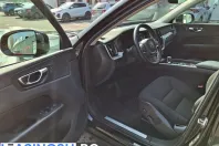 Volvo XC60 din 2021 cu 65.538 km - oferta VOL239837 - foto 8