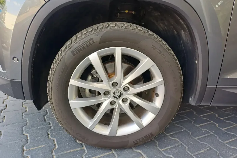 Skoda Kodiaq din 2024 cu 44.820 km - oferta SKO239844 - foto 4