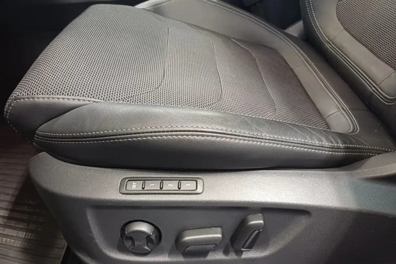 Skoda Kodiaq din 2024 cu 44.820 km - oferta SKO239844 - foto 7