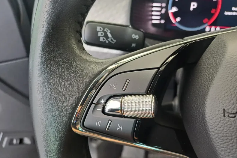 Skoda Kodiaq din 2024 cu 44.820 km - oferta SKO239844 - foto 10