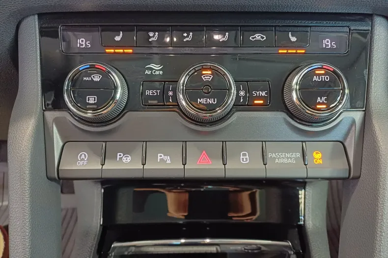 Skoda Kodiaq din 2024 cu 44.820 km - oferta SKO239844 - foto 13