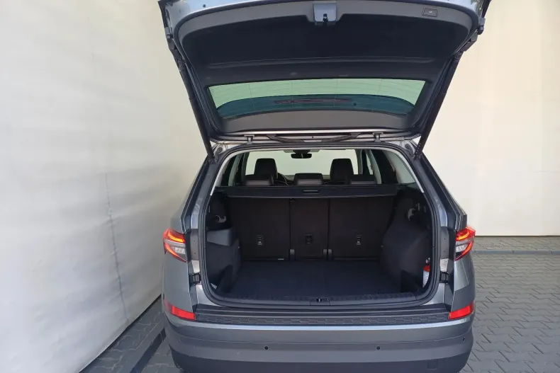 Skoda Kodiaq din 2024 cu 44.820 km - oferta SKO239844 - foto 36