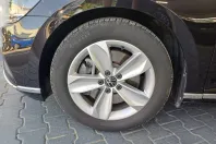 Volkswagen Passat din 2022 cu 59.109 km - oferta VOL239845 - foto 1