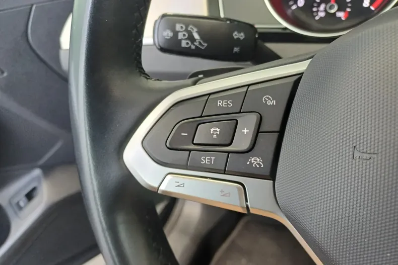Volkswagen Passat din 2022 cu 59.109 km - oferta VOL239845 - foto 8