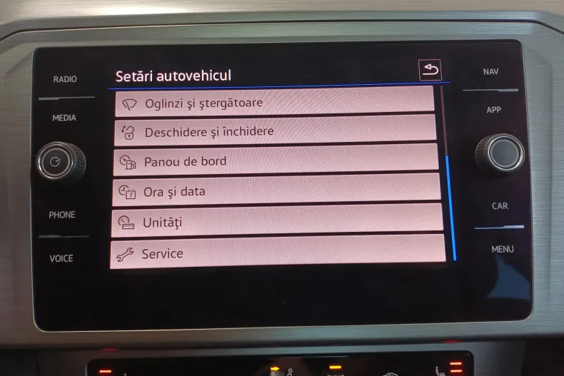 Volkswagen Passat din 2021 cu 86.372 km - oferta VOL239846 - foto 16