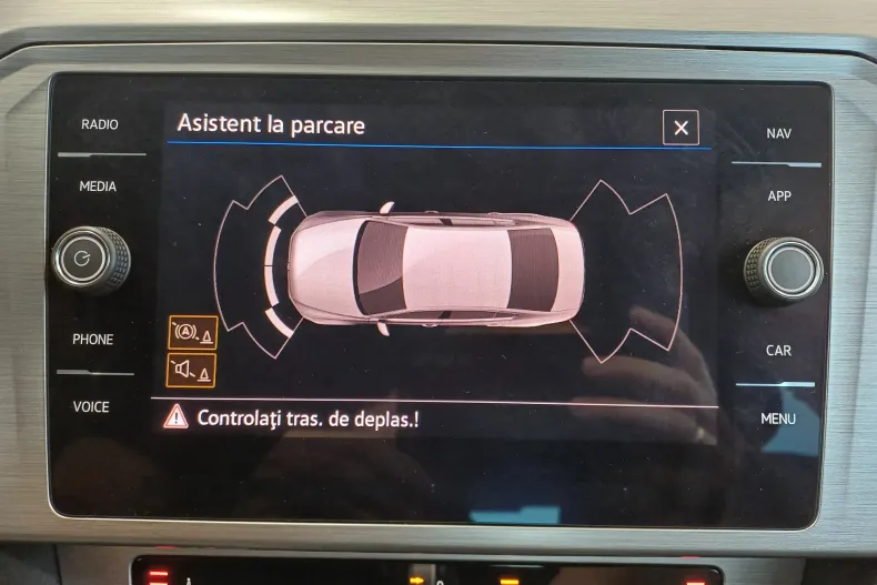 Volkswagen Passat din 2021 cu 86.372 km - oferta VOL239846 - foto 24