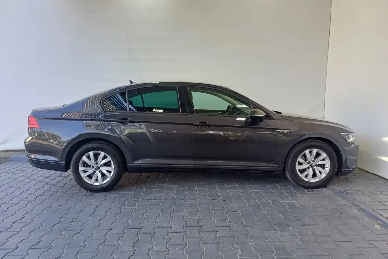 Volkswagen Passat din 2021 cu 86.372 km - oferta VOL239846 - foto 30
