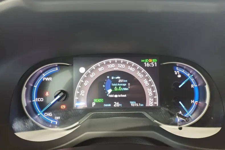 Toyota RAV4 din 2022 cu 49.105 km - oferta TOY239847 - foto 11