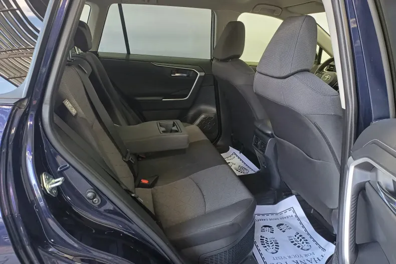 Toyota RAV4 din 2022 cu 49.105 km - oferta TOY239847 - foto 21