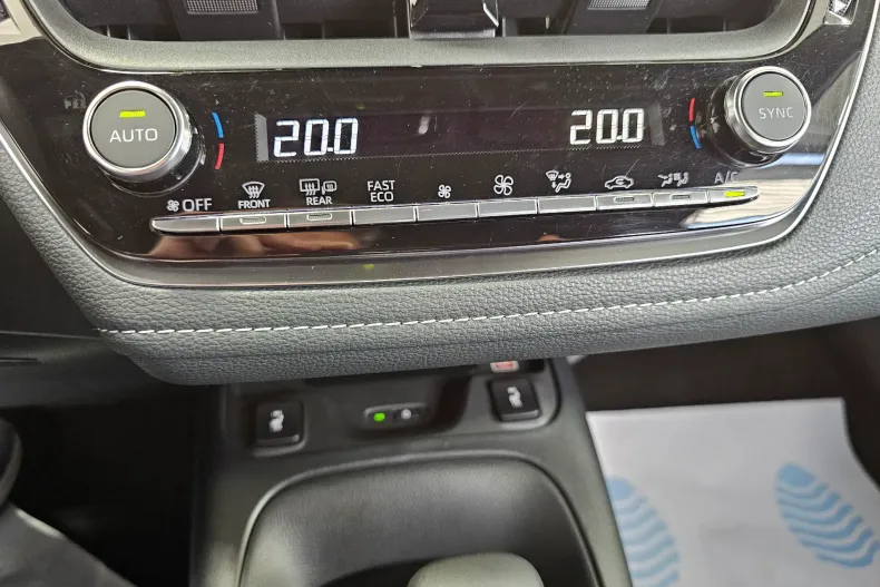 Toyota Corolla din 2025 cu 19.944 km - oferta TOY239849 - foto 18