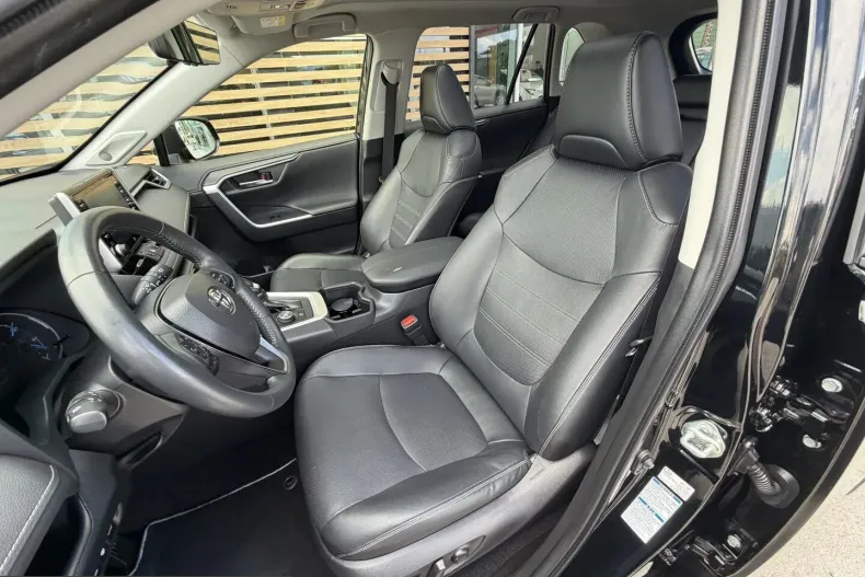 Toyota RAV4 din 2022 cu 101.500 km - oferta TOY239857 - foto 20