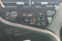 Toyota Camry din 2022 cu 18.140 km - oferta TOY239858 - foto 20