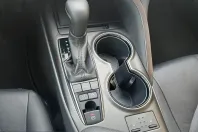Toyota Camry din 2022 cu 18.140 km - oferta TOY239858 - foto 23