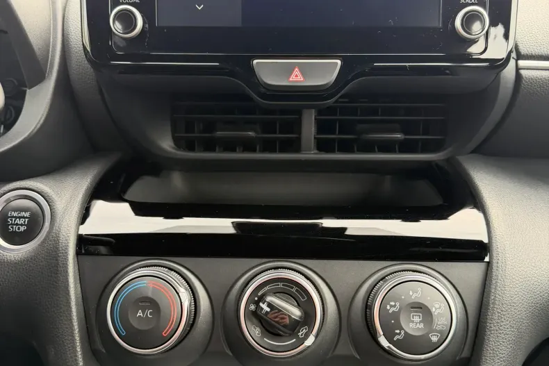 Toyota Yaris Cross din 2023 cu 18.900 km - oferta TOY239867 - foto 22