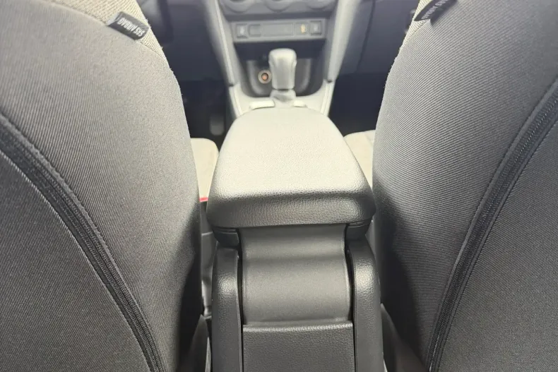 Toyota Yaris Cross din 2023 cu 18.900 km - oferta TOY239867 - foto 23