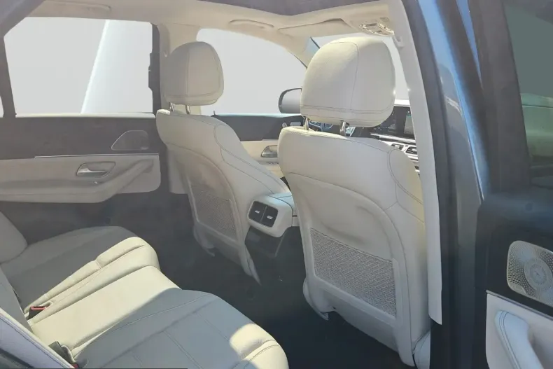 Mercedes-Benz GLE 300 (Clasa GLE) din 2023 cu 59.000 km - oferta MER239881 - foto 17